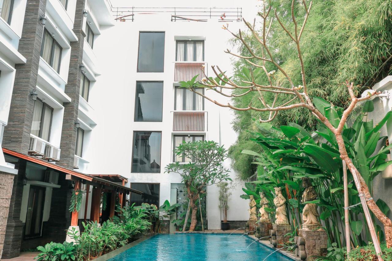 Argya Santi Suite And Villas Seminyak Zewnętrze zdjęcie